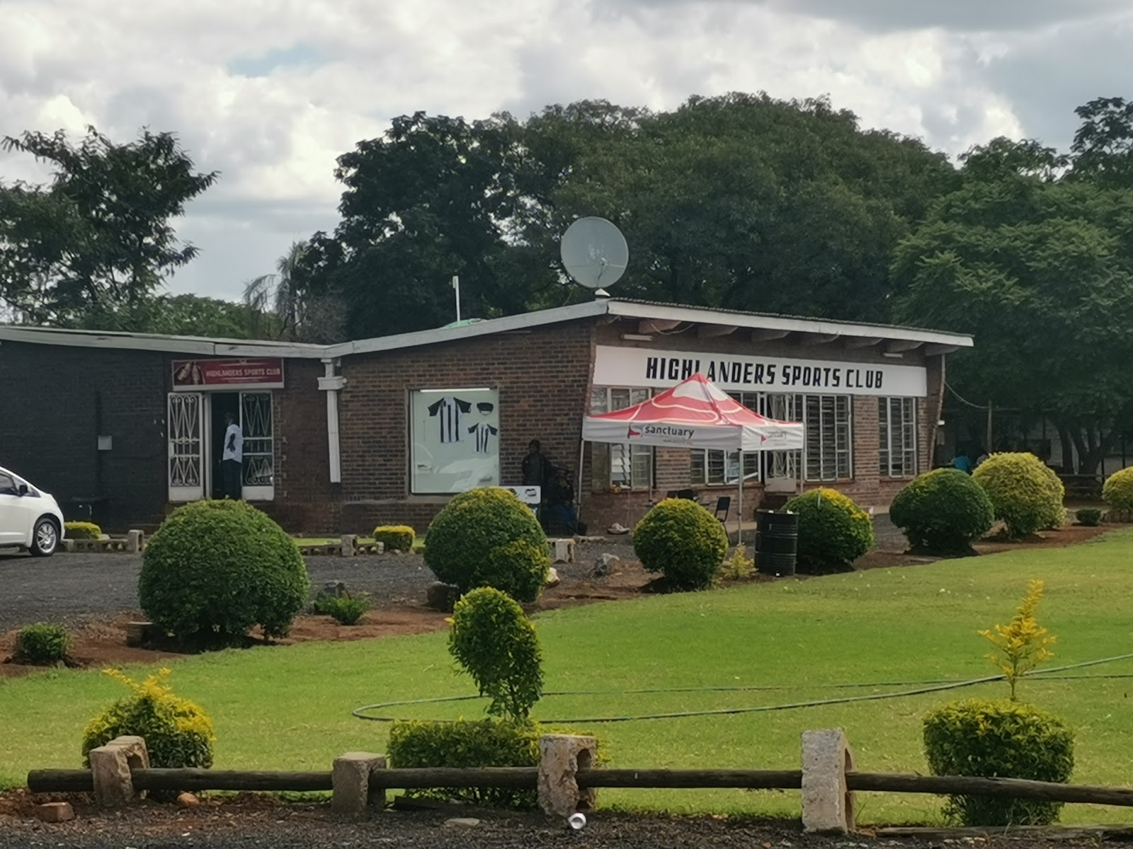 Highlanders Sports Club Club House 1