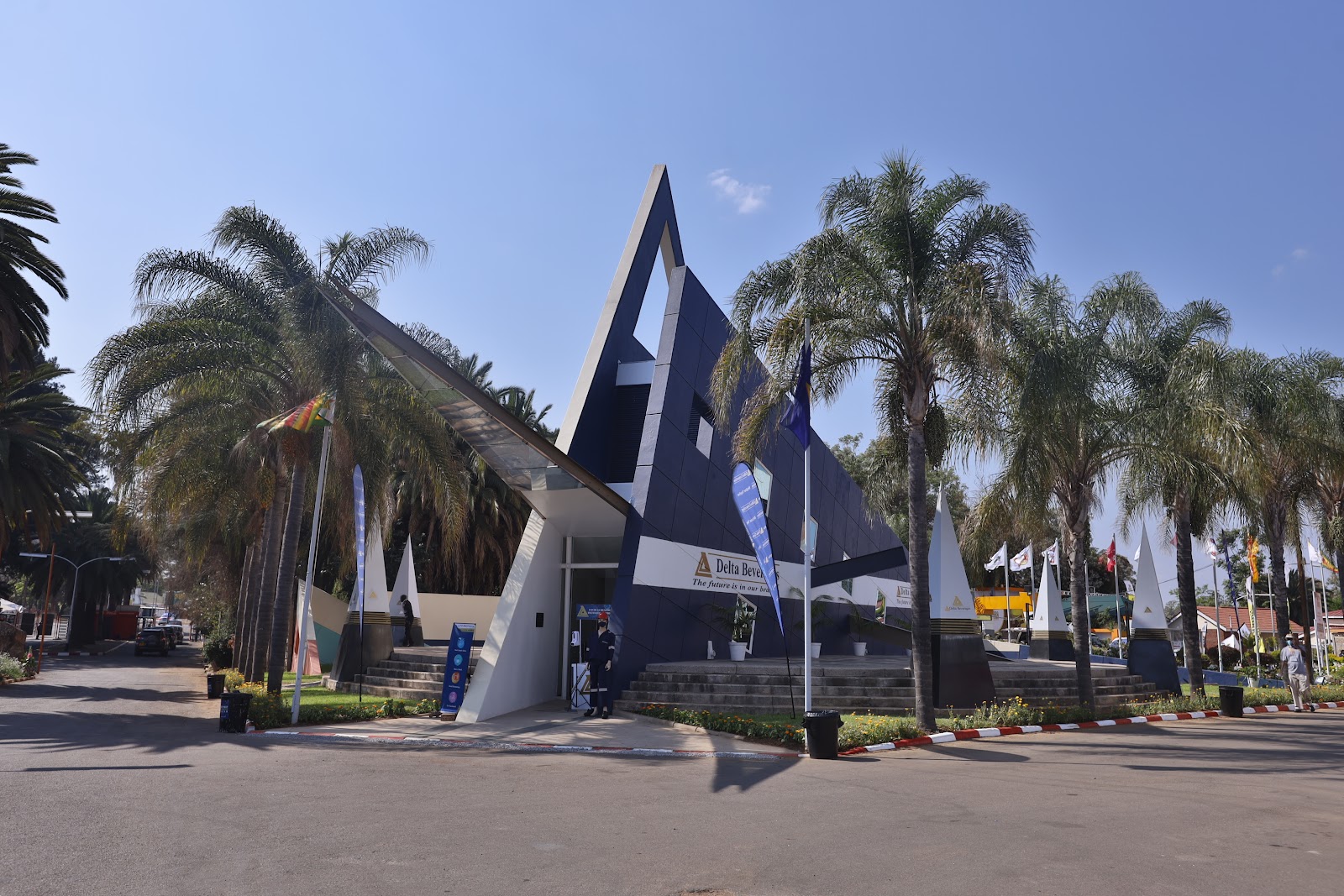 Zimbabwe International Trade Fair. 1
