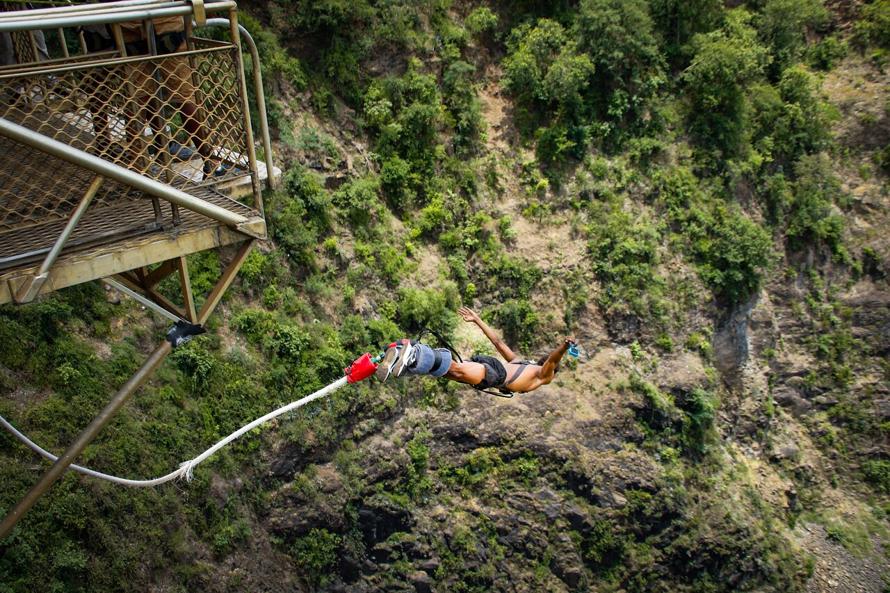 Victoria Falls Bungee, Shearwater