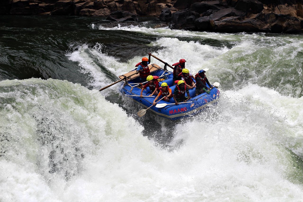 Maano Adventures Victoria Falls 0