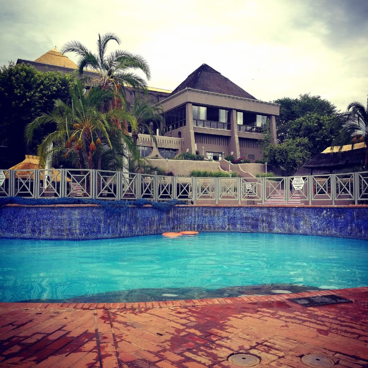 Elephant Hills Resort — Victoria Falls