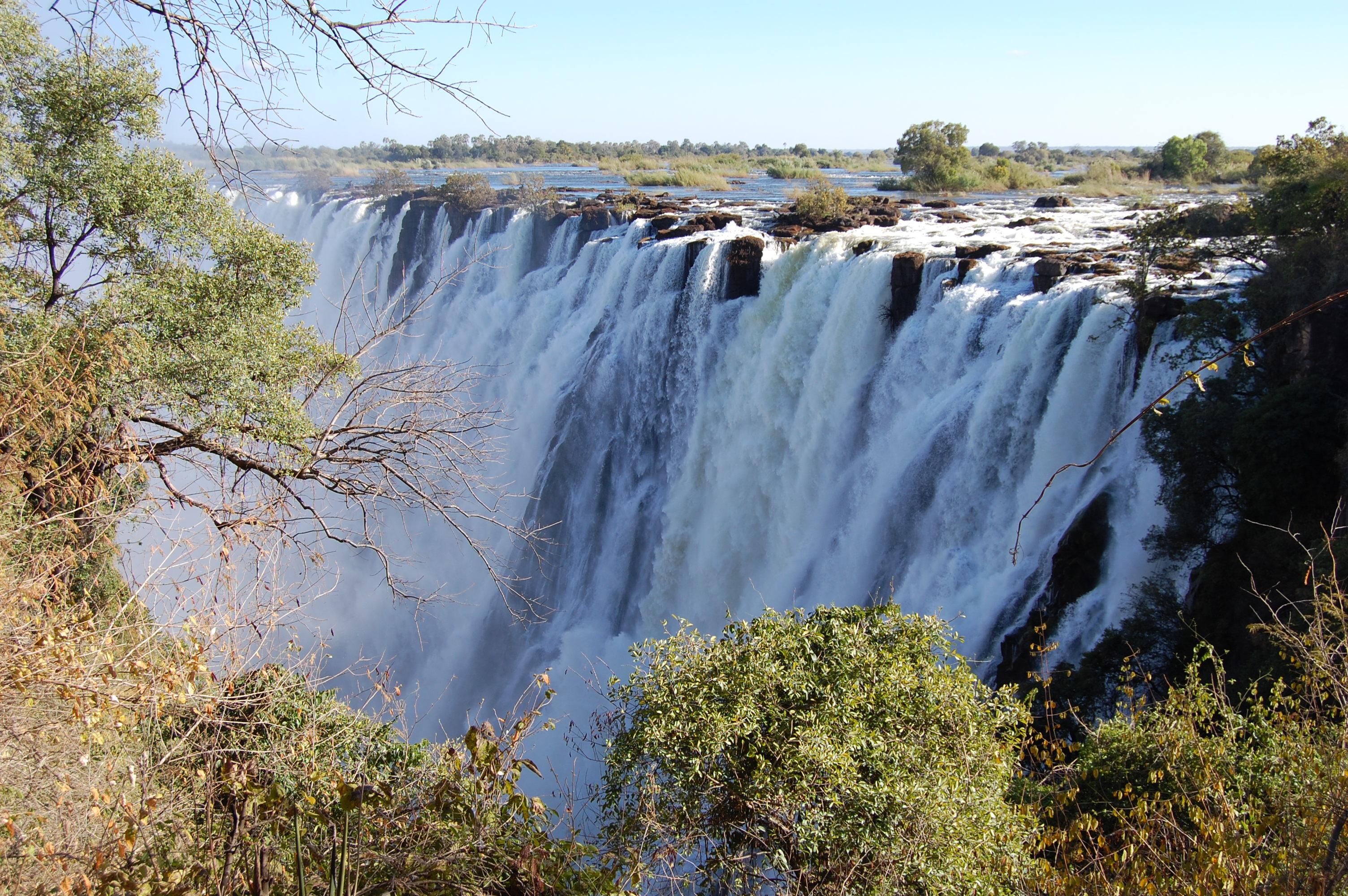 Mosi-oa-Tunya / Victoria Falls National Park 1